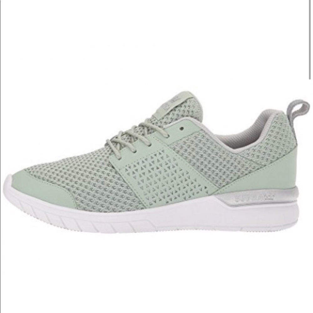 Brand new in box, Supra size 8